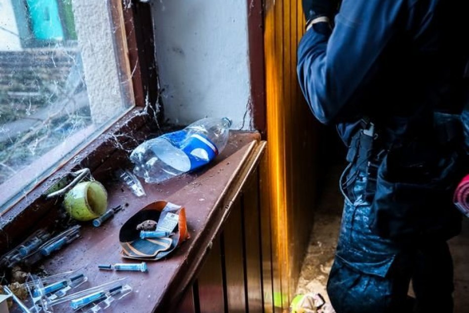 Opustený hotel Flóra