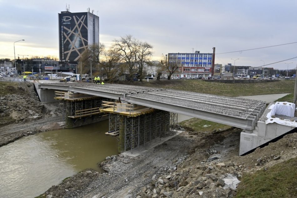 Rekonštrukcia Stráňanského mosta cez rieku Laborec