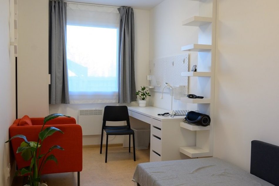 FOTO: Prvá stanica mobilnej záchrannej zdravotnej služby