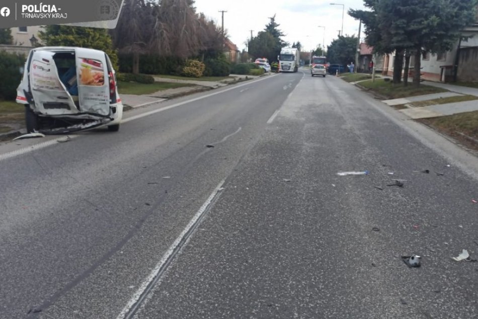 Hrozná tragédia v Boleráze: Žena vyšla na cestu, zozadu do nej narazilo auto