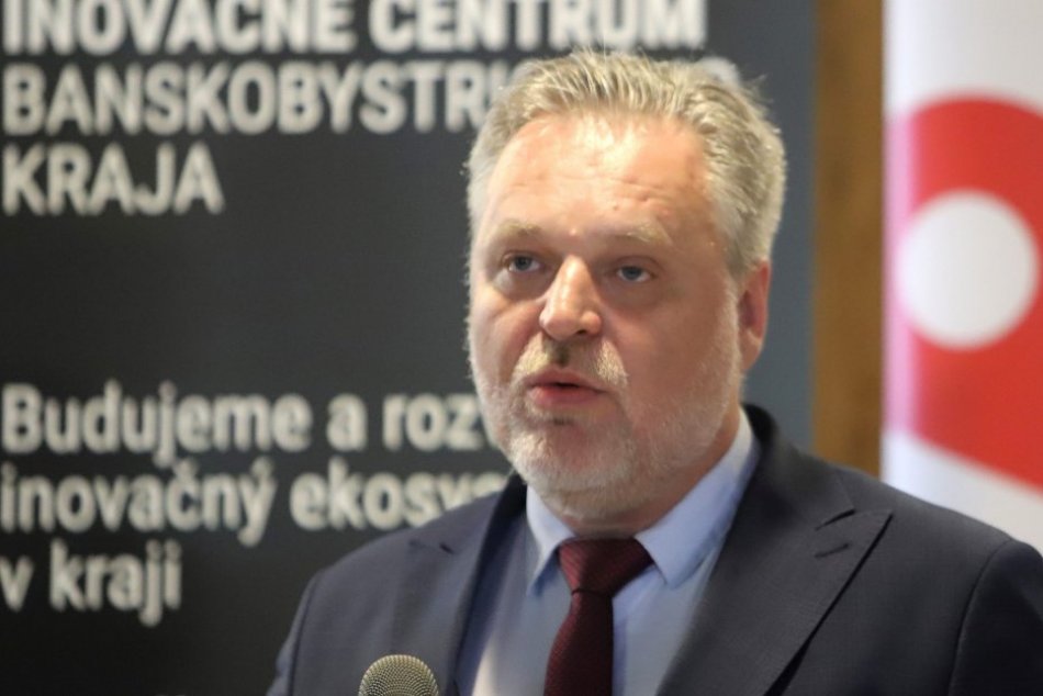 V OBRAZOCH: Otvorenie prvého Welcome Hubu Banskobystrického samosprávneho kraja