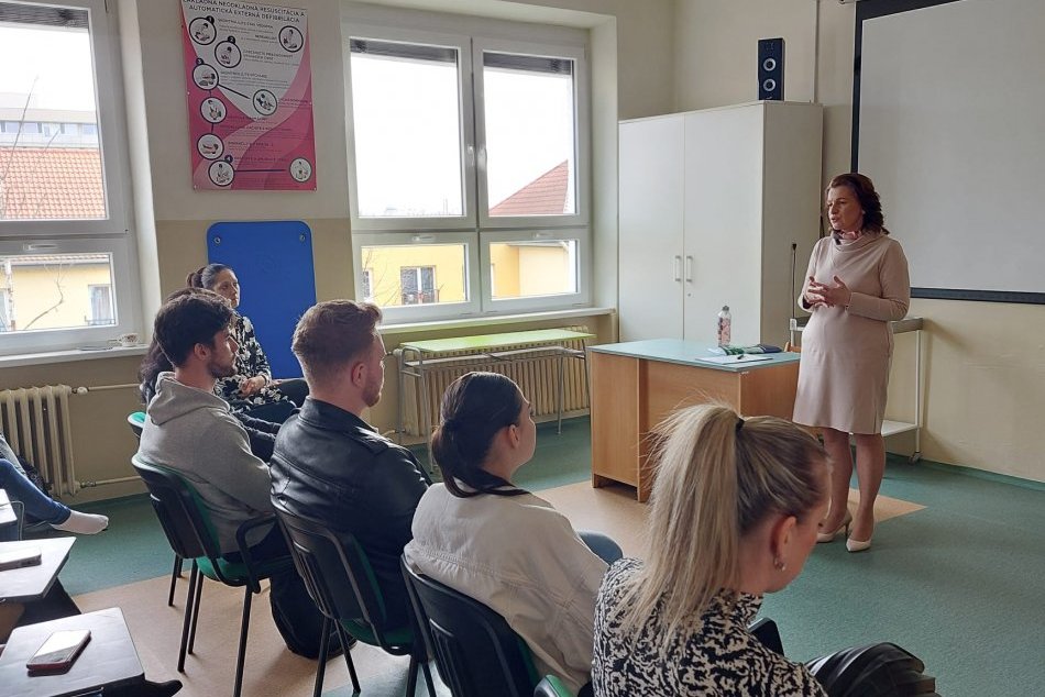 V OBRAZOCH: Leto v Rooseveltke prinesie študentom pracovné skúsenosti