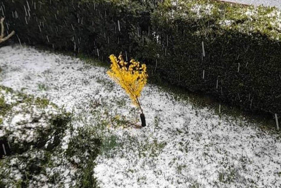 Marcové krupobitie na východe