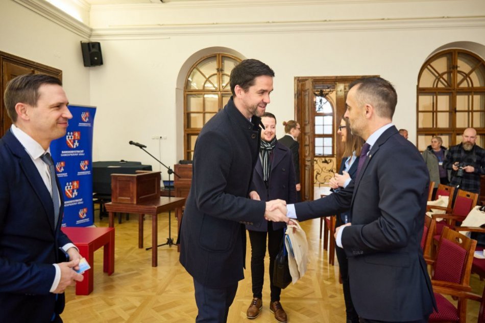 V OBRAZOCH: Projekt Help Ukraine pomohol takmer tisícke odídencov z Ukrajiny