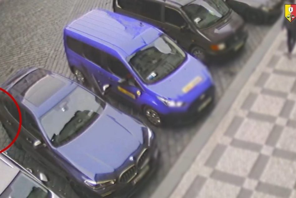 Podozrivý z krádeže tašky, v ktorej bolo 1,5 milióna Kč