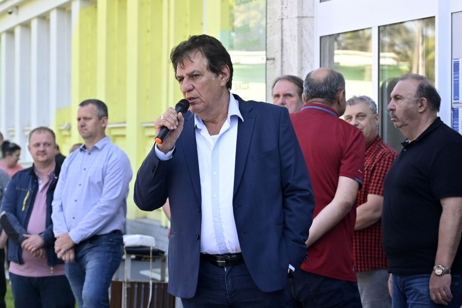 Zamestnanci Bukózy na východe protestovali v uliciach