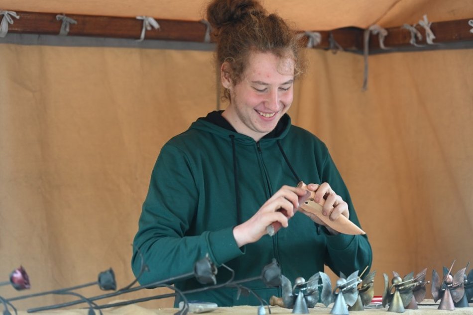 FOTO: Na Kúpeľnom ostrove sa zišli desiatky remeselníkov