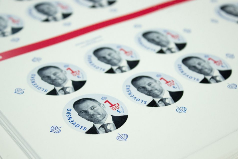 V Česku začali tlačiť Pellegriniho prezidentské známky