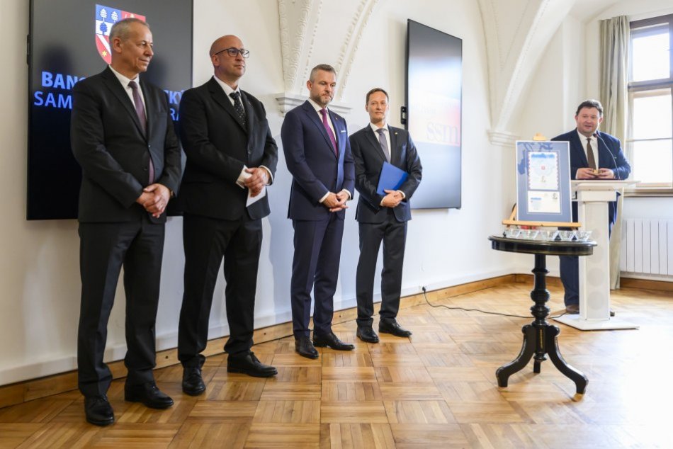 V OBRAZOCH: Inaugurácia poštovej známky prezidenta SR Petra Pellegriniho