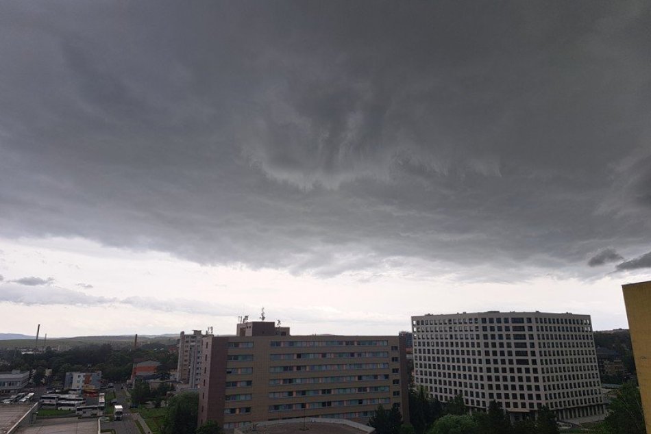 Pred búrkou v Poprade