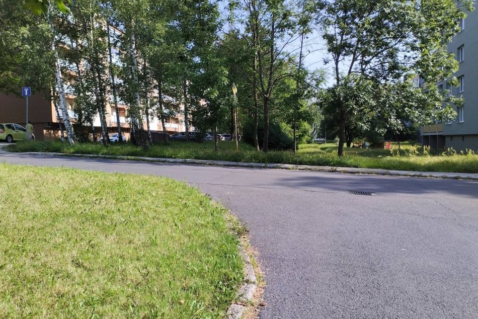 V OBRAZOCH: Kosba na bystrických sídliskách