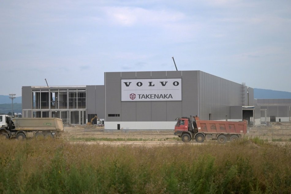 Výstavba závodu Volvo Car Košice