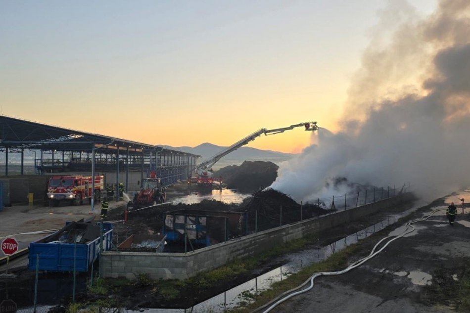 Požiar v kompostárni v Krškanoch