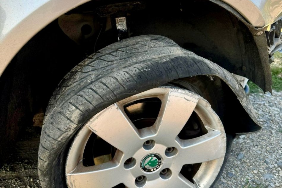 Havarované auto bez značiek