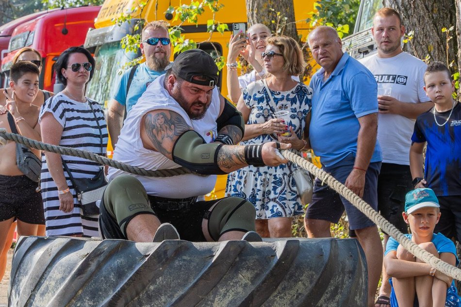 Nový majster SR v ťahaní kamióna