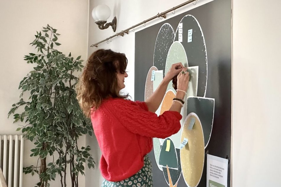 V OBRAZOCH: V priestoroch bystrického mestského úradu vyrástol Strom prianí