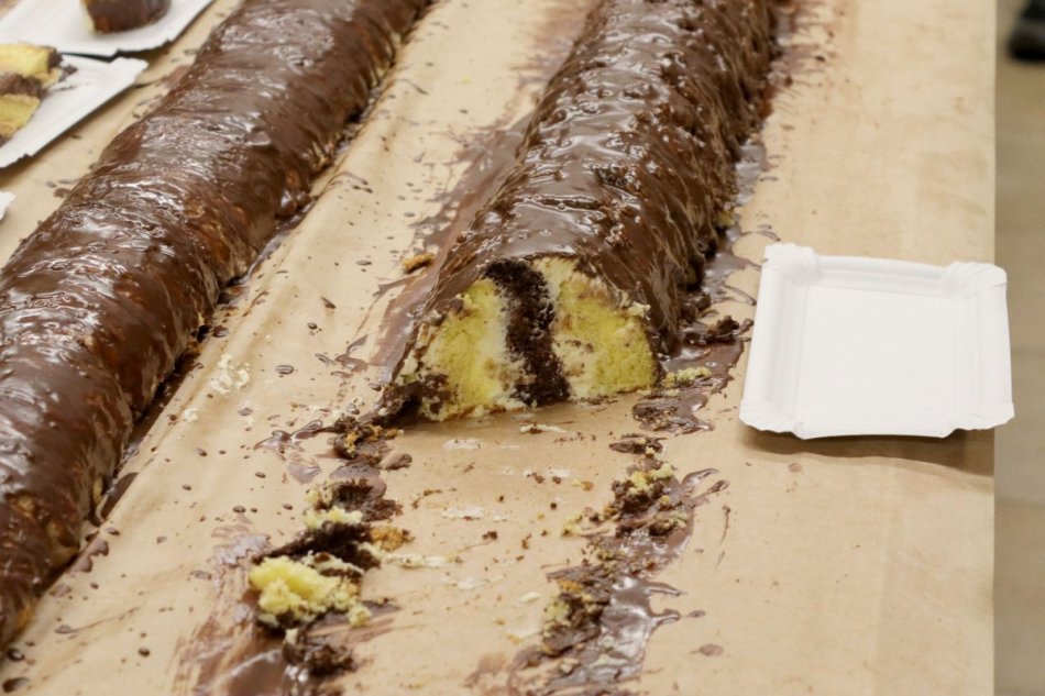 Najdlhší metrový koláč