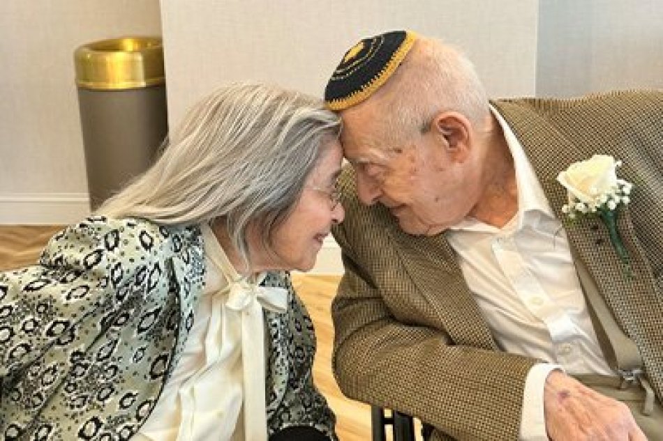 Najstarší novomanželský pár na svete