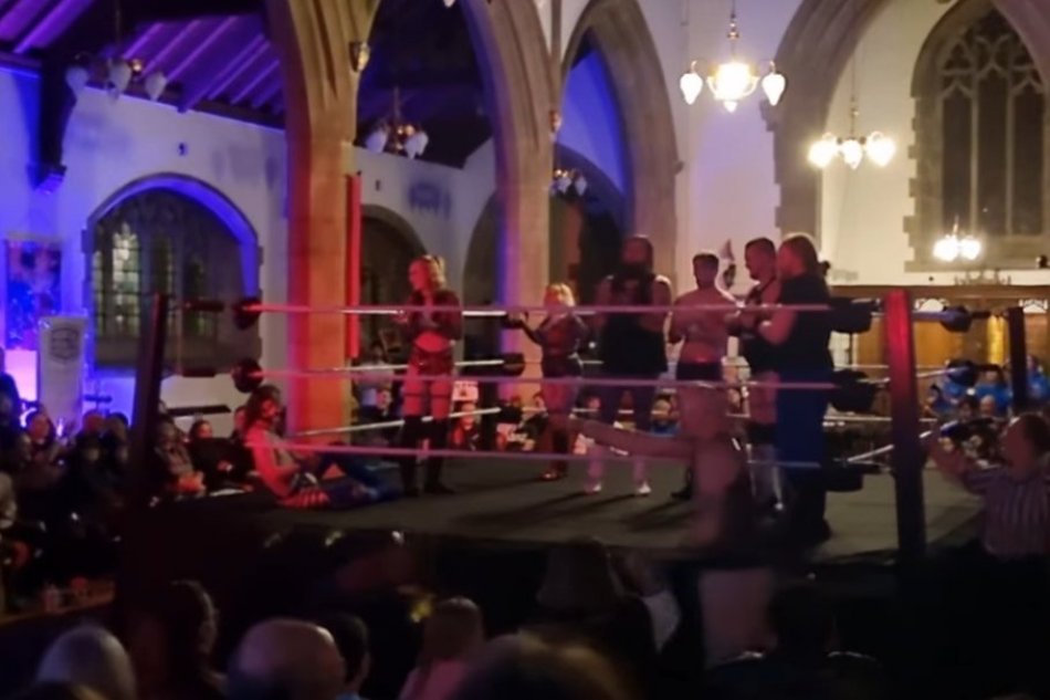Wrestling v kostole
