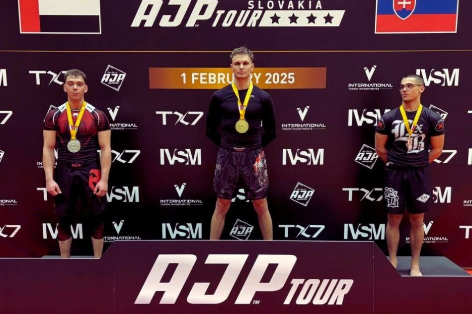 V OBRAZOCH: Policajt Tomáš je majstrom v jiu-jitsu