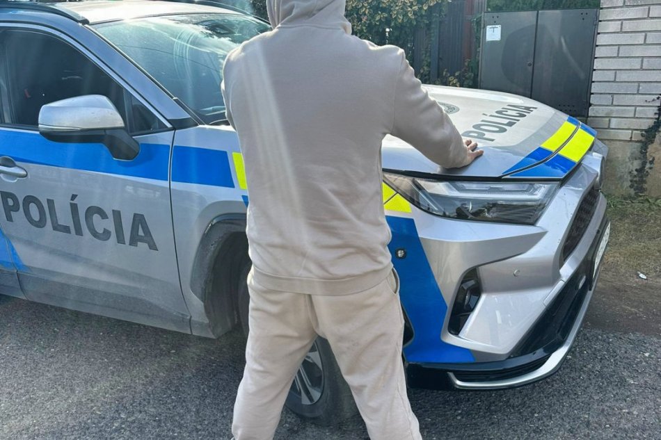 Zlatomoraveckí policajti chytili zlodejov z Banskej Bystrice