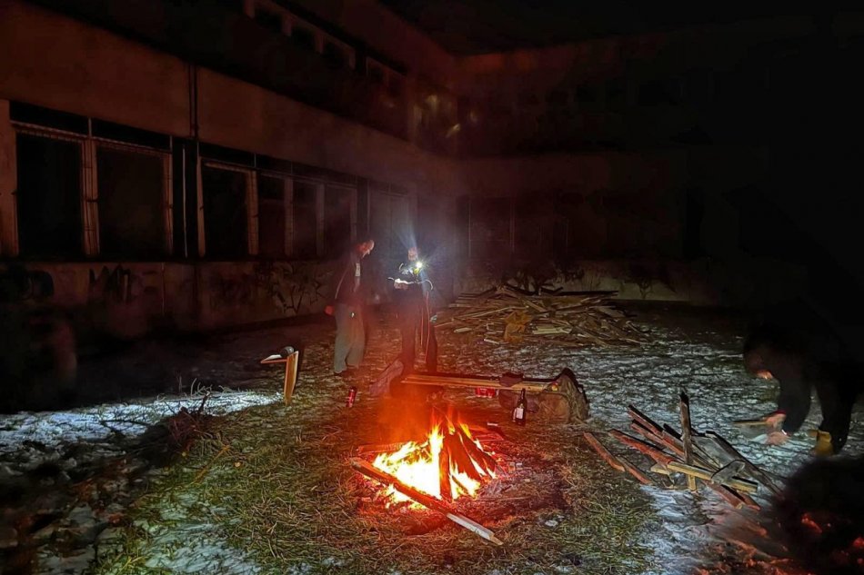 V OBRAZOCH: Nelegálne zakladanie ohňa vo Zvolene