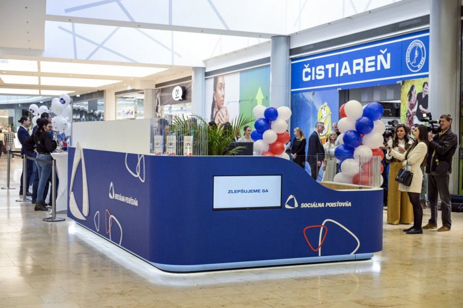 Sociálna poisťovňa otvorila stánok v nákupnom centre