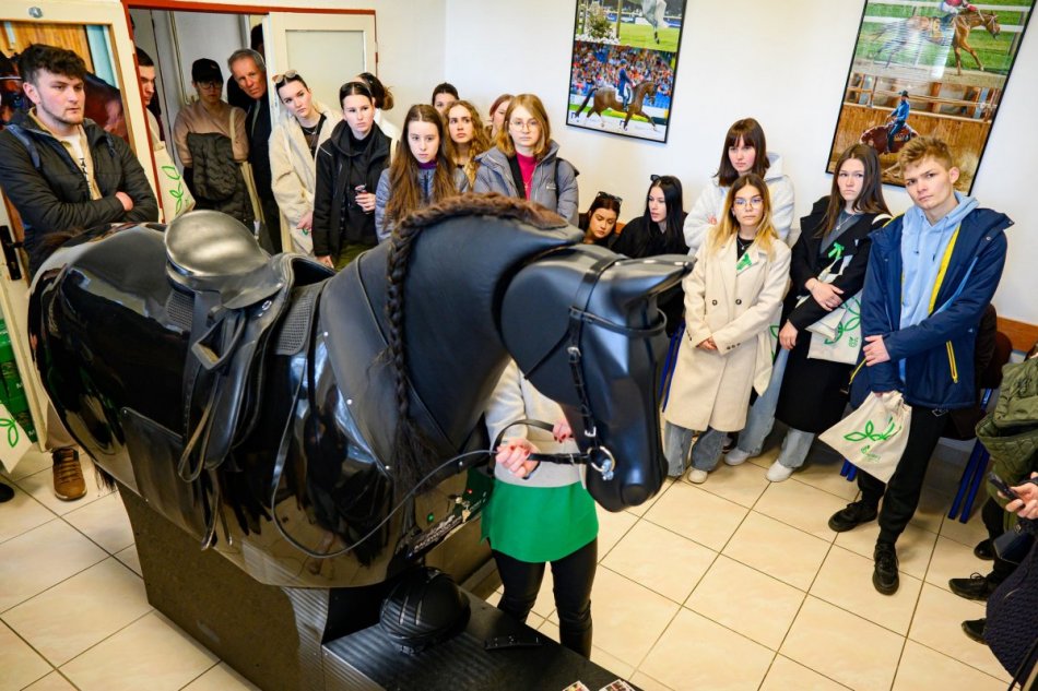 Jazdecký trenažér na SPU