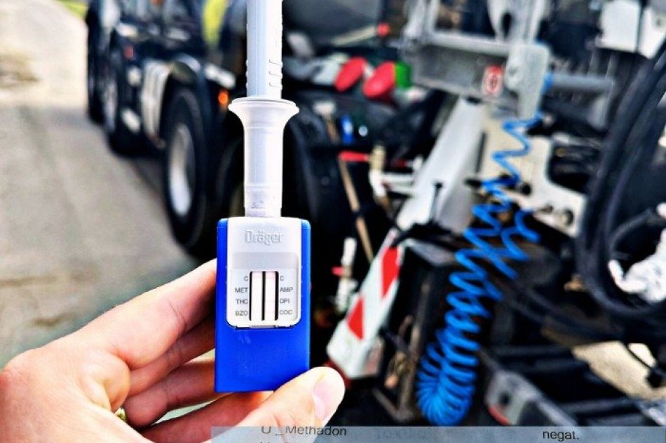 Vodič nákladiaka šoféroval s poriadnym koktejlom