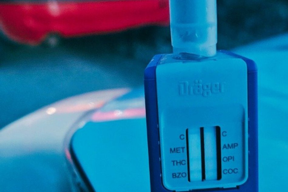 V OBRAZOCH: Vodiči pod vplyvom omamných látok