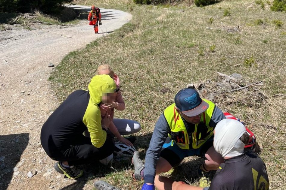 V OBRAZOCH: Pád cyklistu vo Veľkej Fatre