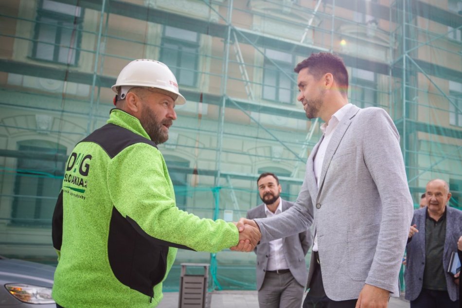 V OBRAZOCH: Rekonštrukcia zvolenského divadla napreduje