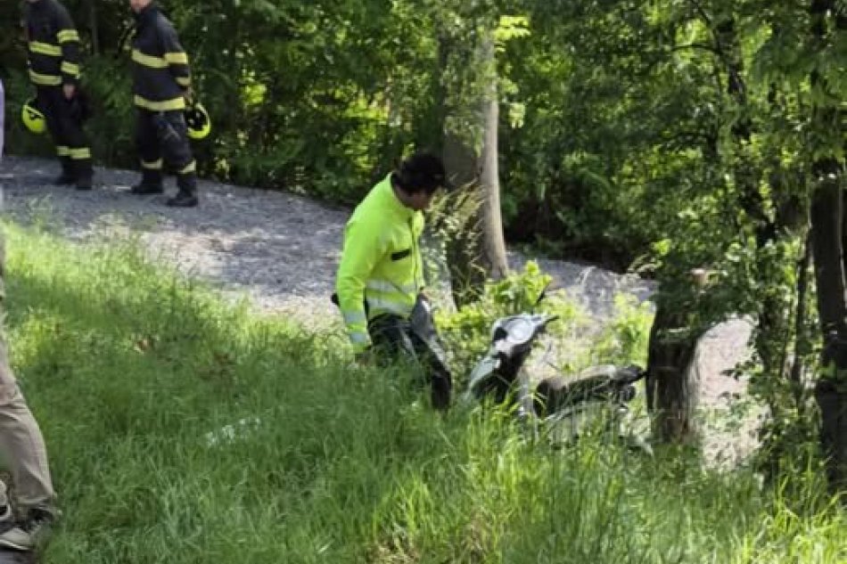 V OBRAZOCH: Tragická nehoda motocyklistu pri Banskej Štiavnici
