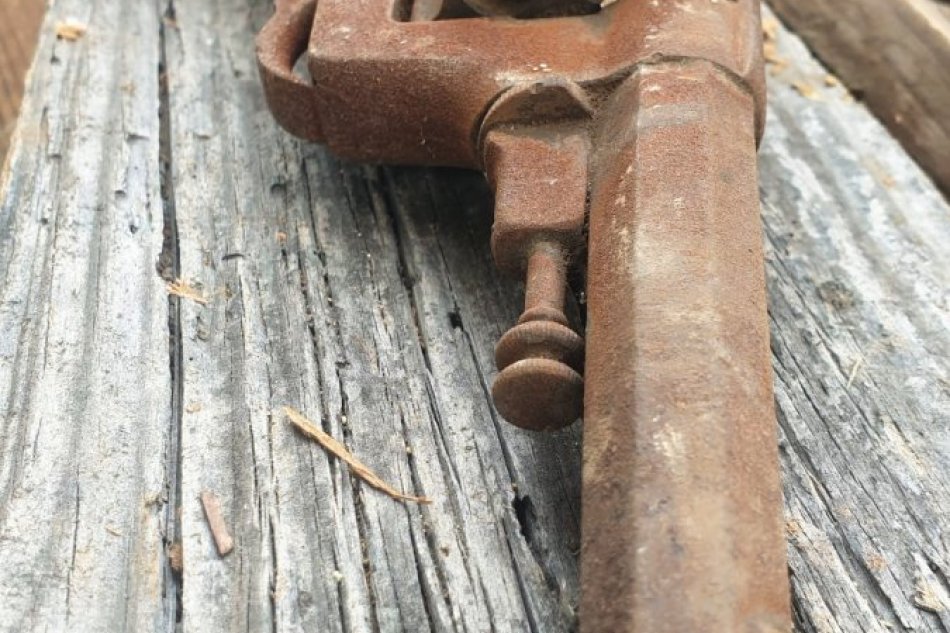 Revolver z roku 1930