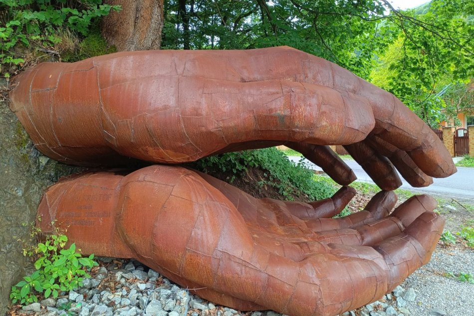 V OBRAZOCH: Obrie Ruky sv. Krištofa sú nevšednou turistickou atrakciou