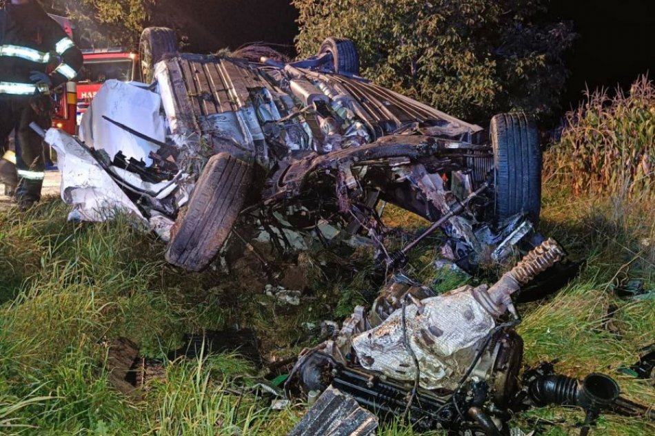 V OBRAZOCH: Po náraze do cisterny vyhasol život mladého muža