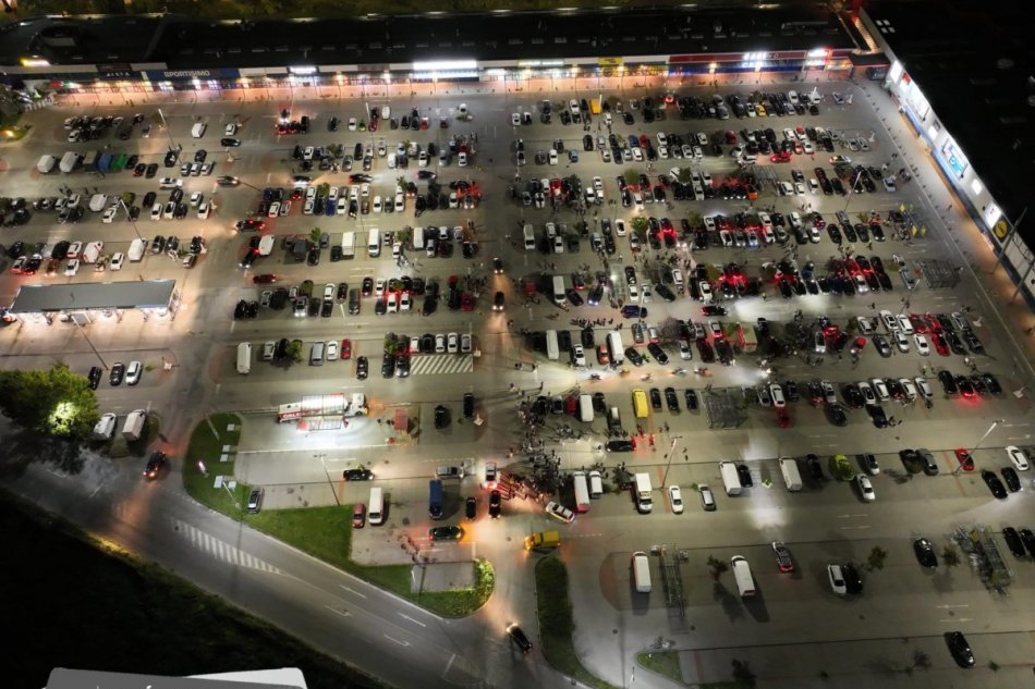 Policajti si posvietili na tuningové zrazy v Bratislave