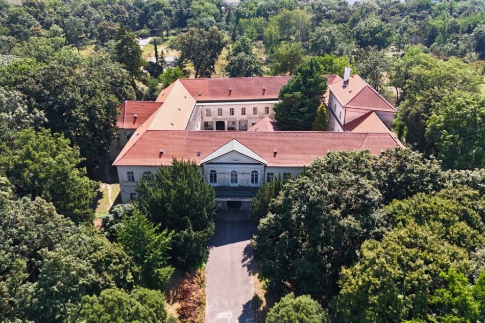 Revitalizácia parku v Malinove