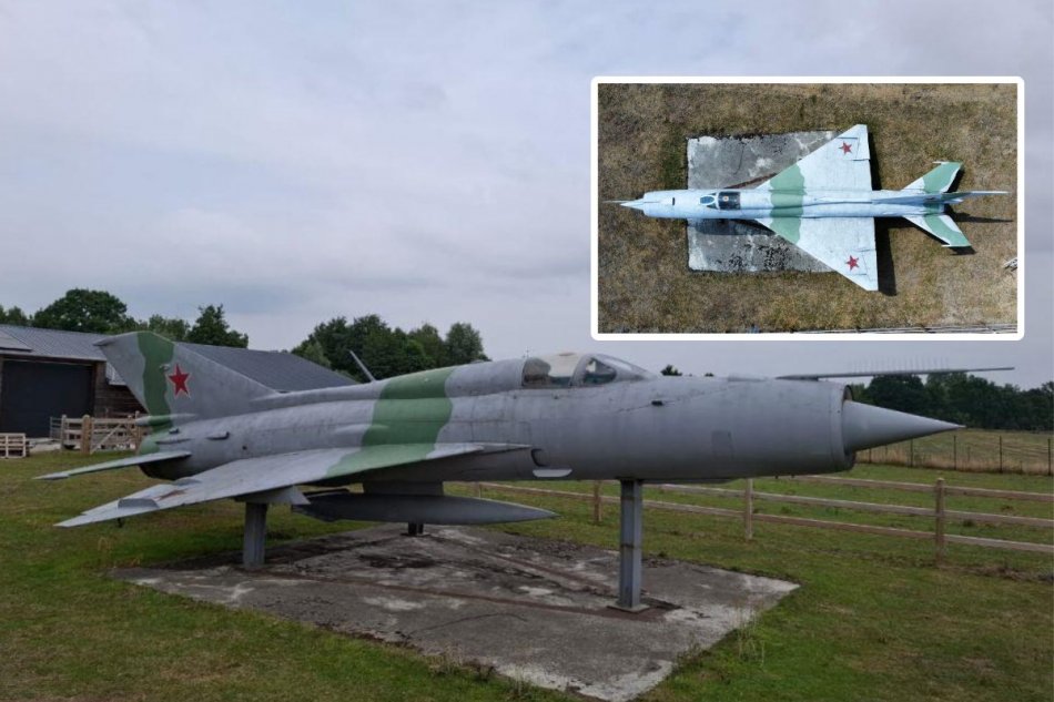 Muž mal na záhrade MiG-21 SPS: Predal ho v aukcii
