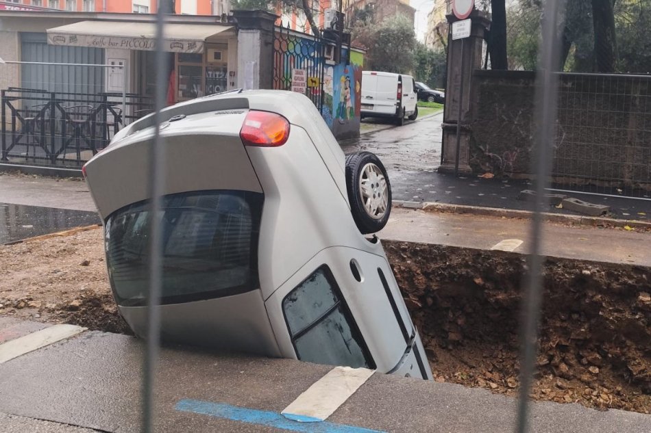 Kuriózna dopravná nehoda v chorvátskej Rijeke