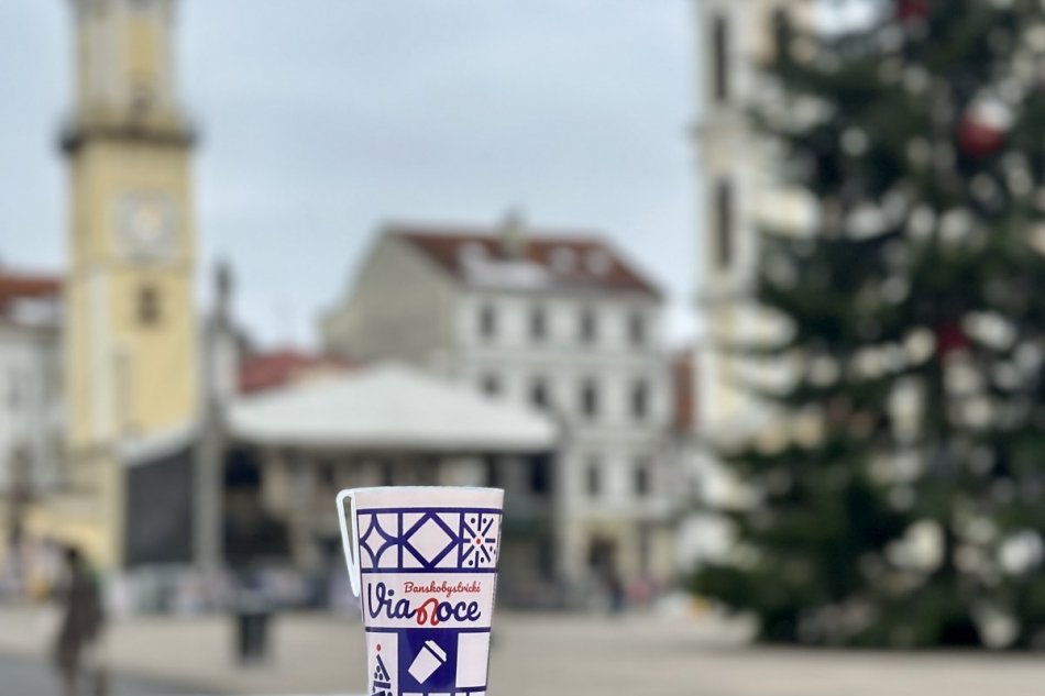 V OBRAZOCH: Systém vratných pohárov na vianočných trhoch