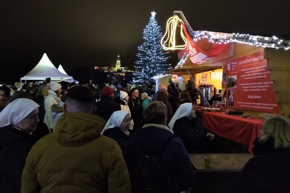 16. ročník Tradičného vianočného punču pre Hospic u Bernadetky v Nitre