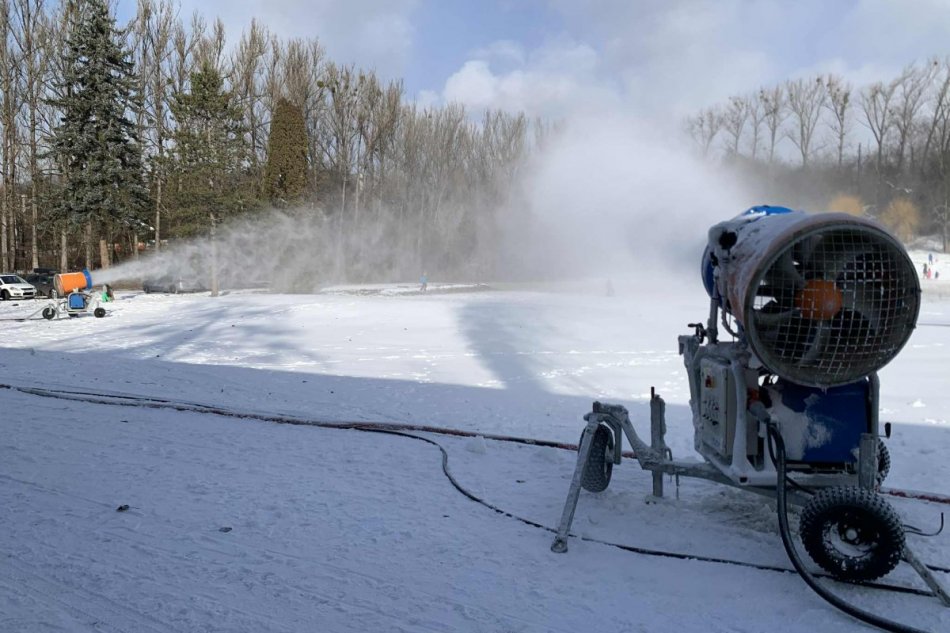 V OBRAZOCH: Areál zimných športov pomaly ožíva