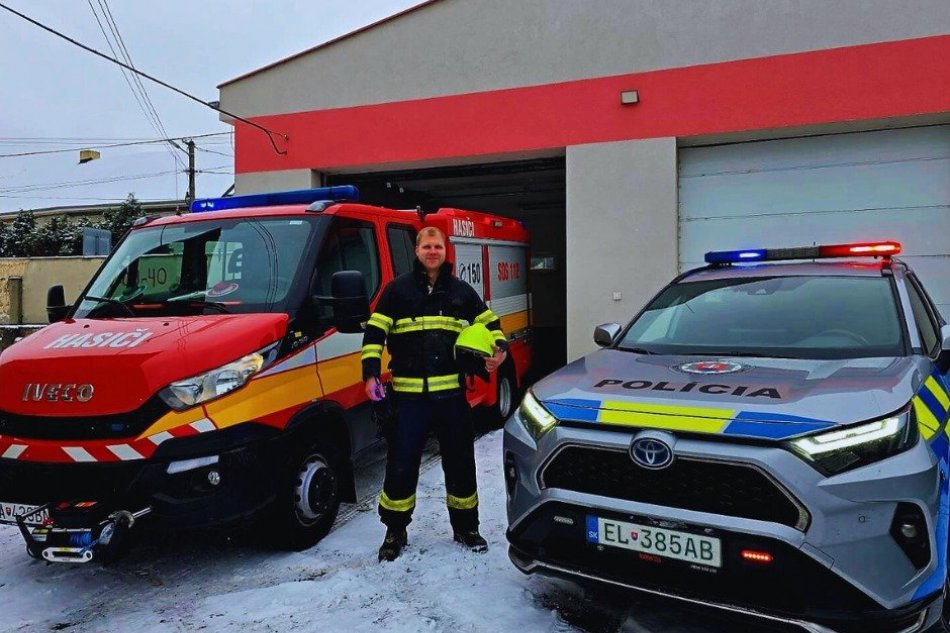 V OBRAZOCH: Policajt Milan pomáha aj ako dobrovoľný hasič