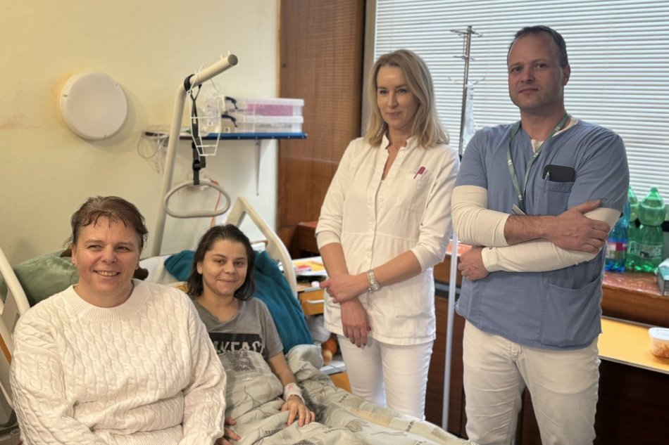 V OBRAZOCH: Prvý roboticky asistovaný odber obličky od živého darcu