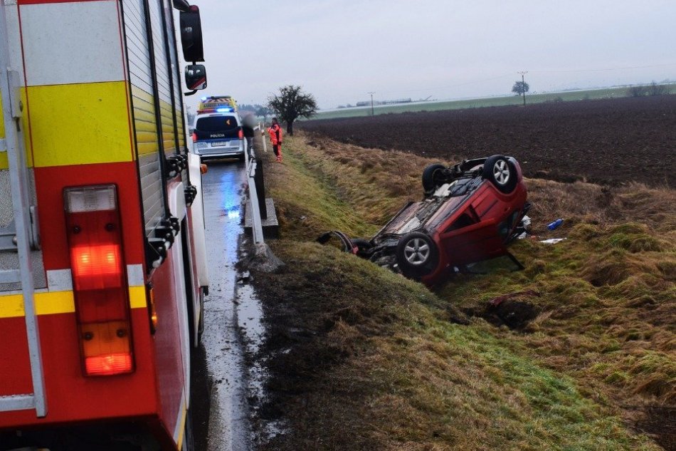 V OBRAZOCH: Vodič po hrozivej nehode nafúkal takmer 2 promile