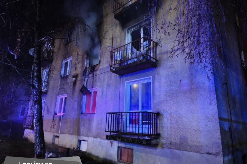 V OBRAZOCH: Výbuch plynu v bytovke