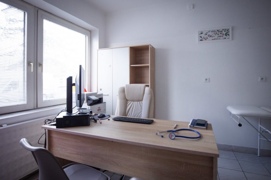 V OBRAZOCH: Banskobystrický samosprávny kraj otvára ďalšiu ambulanciu