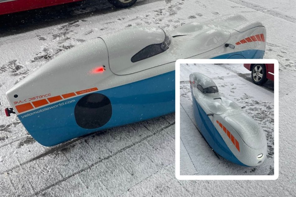 Policajti zastavili futuristické autíčko
