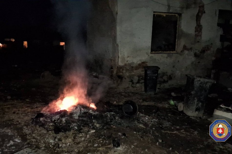 V OBRAZOCH: Pri výbuchu a požiari sa zranili dve osoby